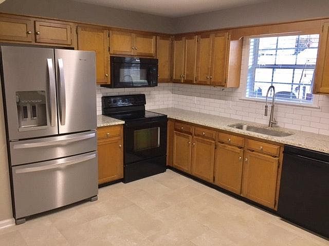 1st image of 7805 Avalon Acres Ct