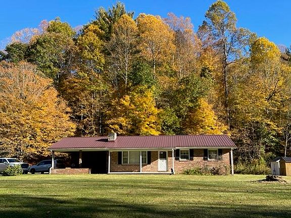 2nd image of 152 Forge Creek Cir