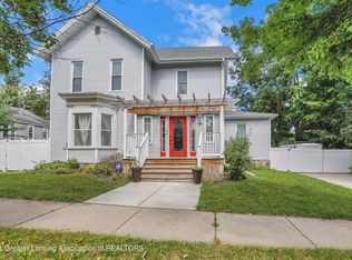 304 W Bellevue St, Leslie, MI 49251