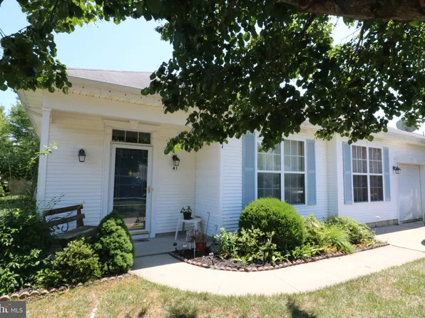 41 Windstar Dr, Little Egg Harbor, NJ 08087