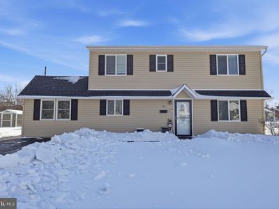50 Red Cedar Dr, Levittown, PA, 19055