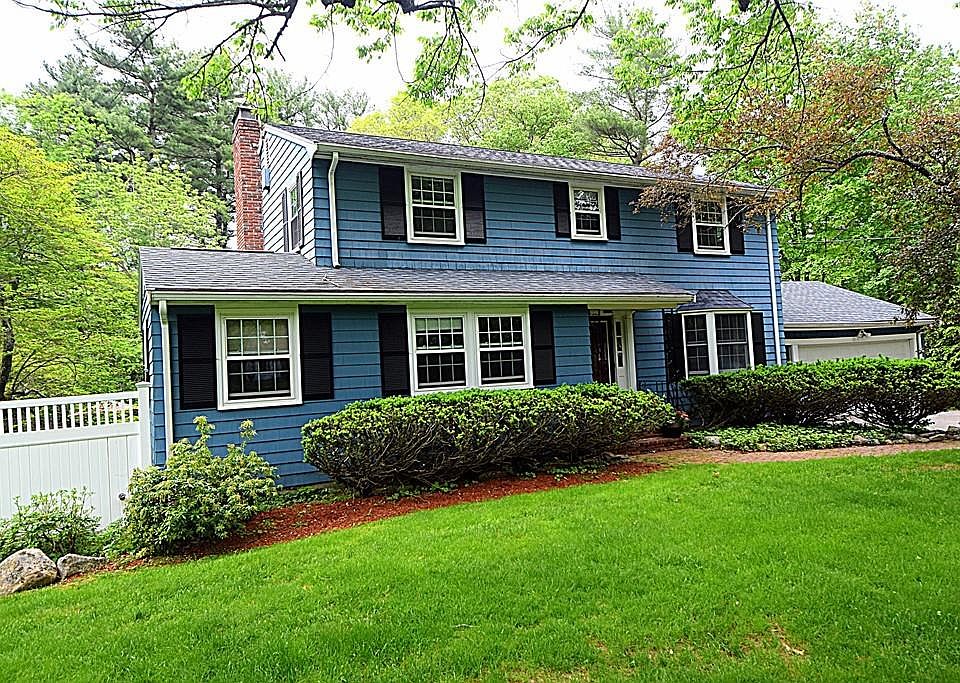 1st image of 10 Laurel Dr