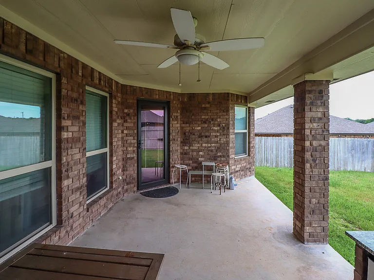 8107 Preston Hollow Dr — Photo 44
