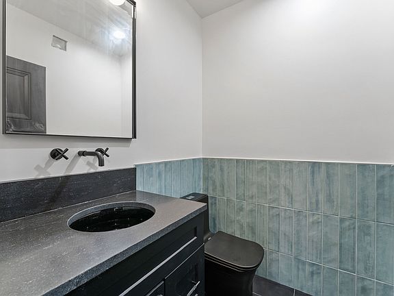 5th image of 807 N 200th St E