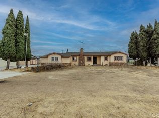 18511 Orangethorpe Ave, Anaheim, CA 92807