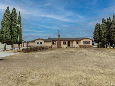 18511 Orangethorpe Ave, Anaheim, CA, 92807