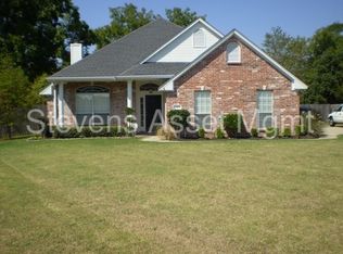 2471 Brookside Dr, Bossier City, LA 71111