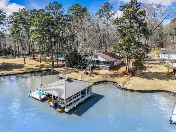 142 Dogwood Dr SE, Milledgeville, GA 31061