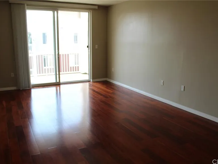 3740 Santa Rosalia Dr #402 — Photo 10