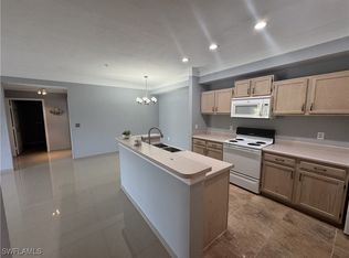 11530 Villa Grand APT 1113, Fort Myers, FL 33913