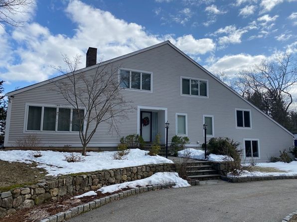 Lincoln Real Estate - Lincoln MA Homes For Sale | Zillow