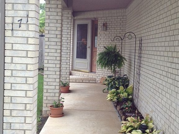 Front Porch/Walkway