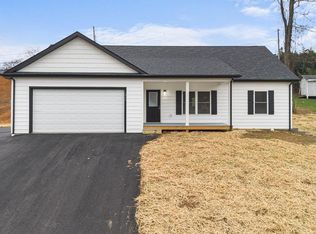 2006 Florist Dr, Abingdon, VA 24210