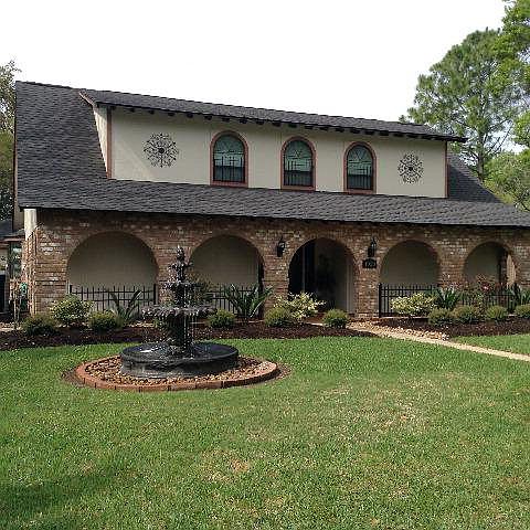 1st image of 1020 Oleander St