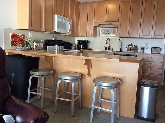 3rd image of 1415 NW 31st Pl #168