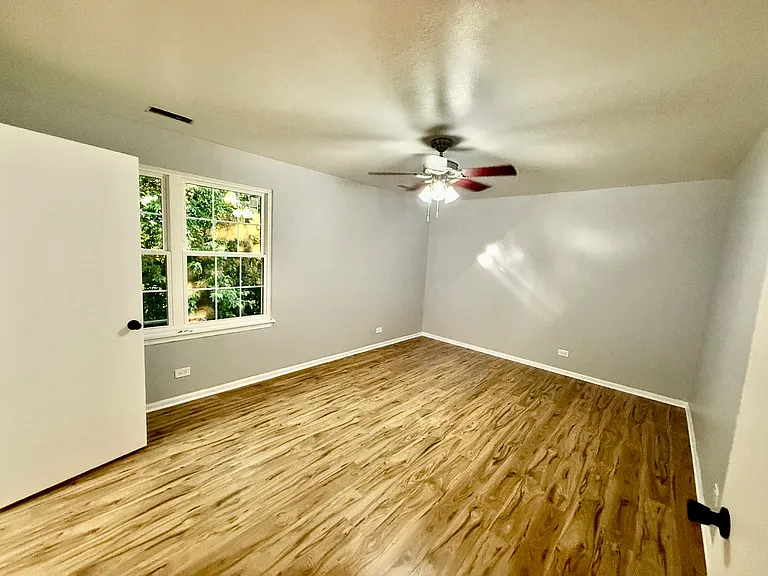 1530 Apple Grove Ln — Photo 12