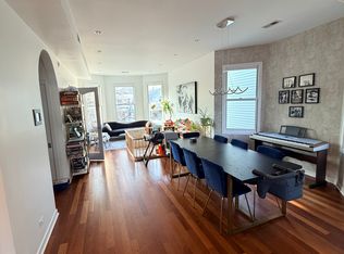 2113 W Addison St #2, Chicago, IL 60618