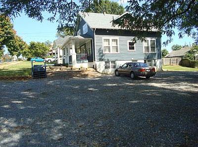 1st image of 517 Sussex St #C