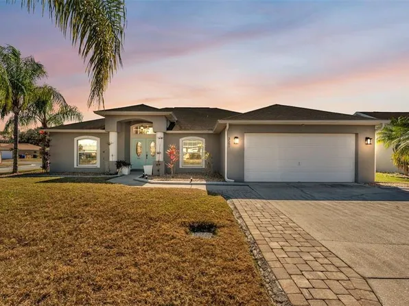 3581 Marsh Wren St, Lakeland, FL 33811