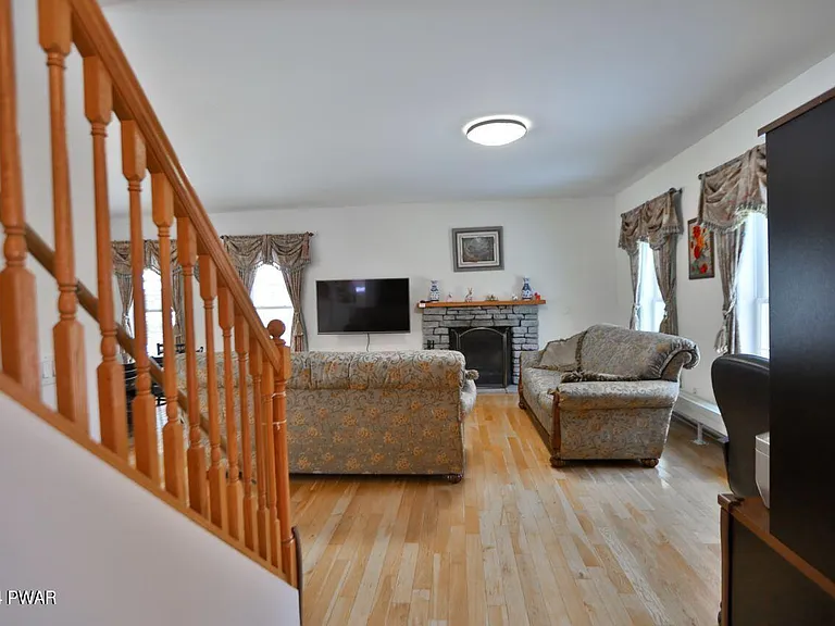 110 Stallion Dr — Photo 201