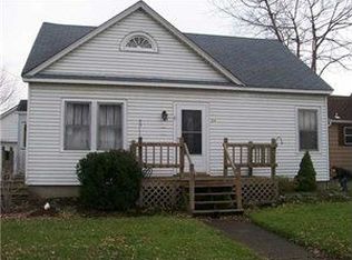 84 Kent St, Blasdell, NY 14219