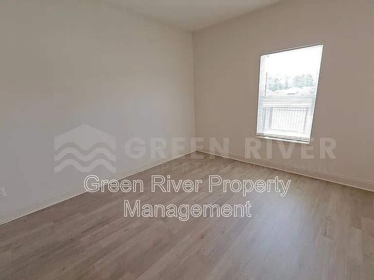 3107 Zeyno Dr — Photo 21