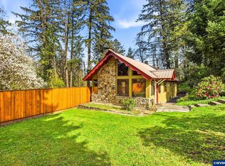 940 Oak Ter, Sweet Home, OR 97386