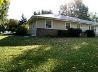 2992 Howard St N, Maplewood, MN 55109