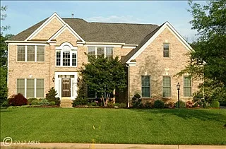 22547 Forest Manor Dr photo 1