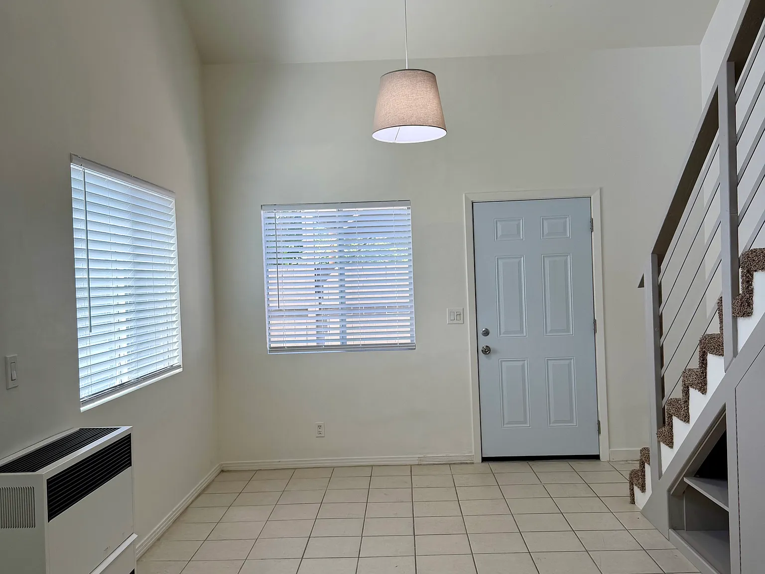 Studio, 500 sqft, $1,550 — Photo 4