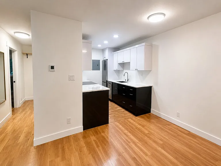 2111 E John St #104 — Photo 2