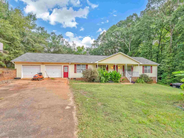 3 McDowell Dr, Spartanburg, SC 29303