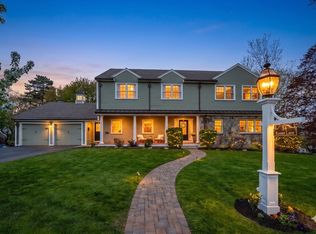 34 Russett Ln, Melrose, MA 02176
