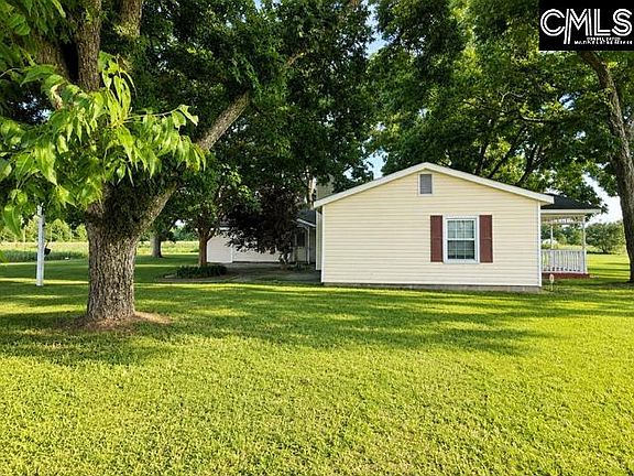3rd image of 4006 Five Chop Rd