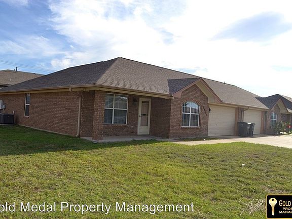 3rd image of 2200 Agate Dr