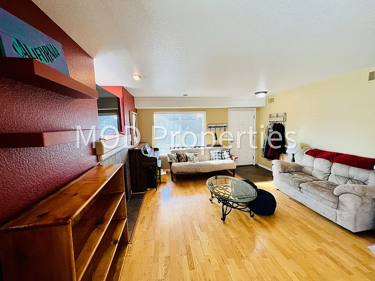 3906 N Lisbon St — Photo 4