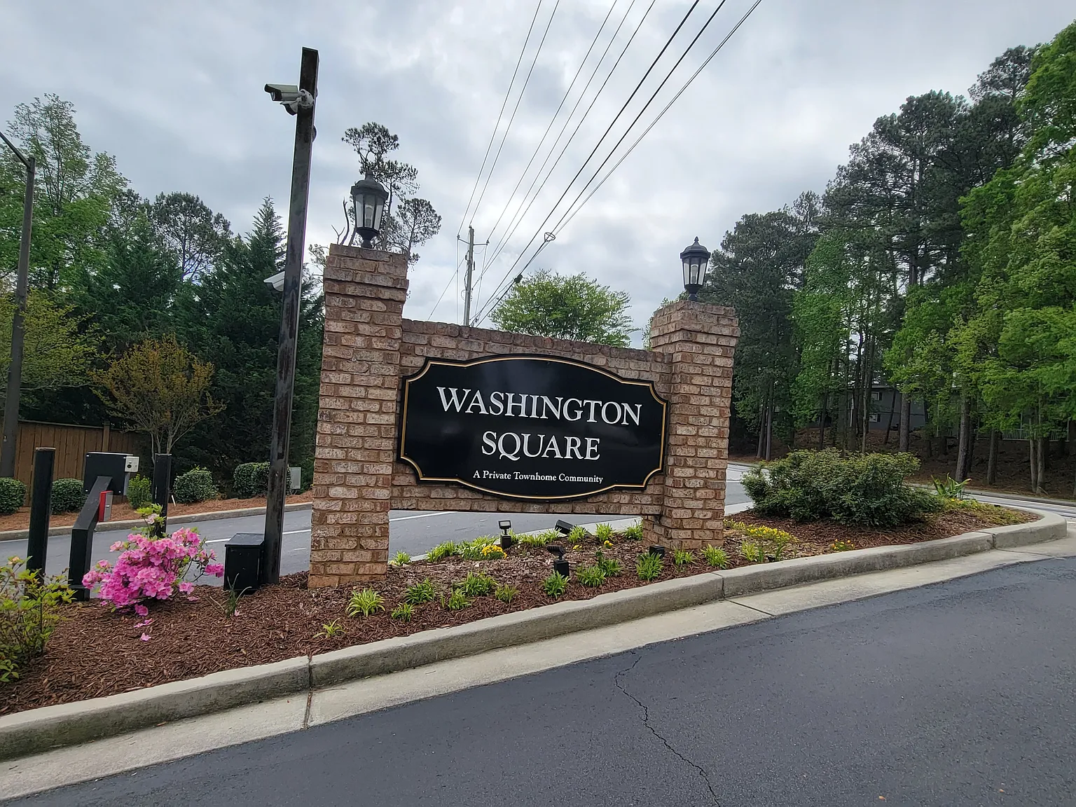 2 bed, 2.5 bath, 1470 sqft, $2,150 — Photo 1