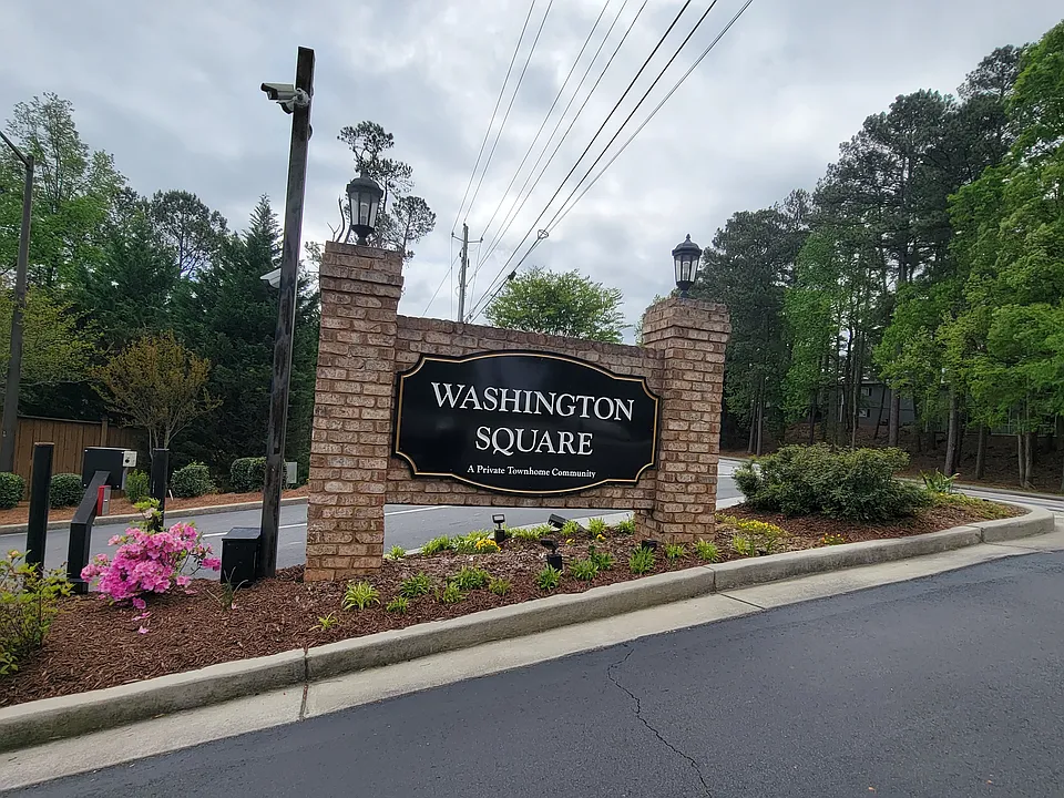 4025 Hancock Cir