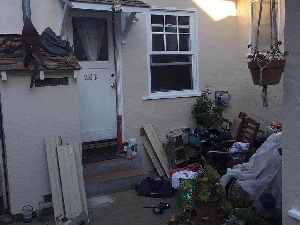 2nd image of 212 Kaye St APT B