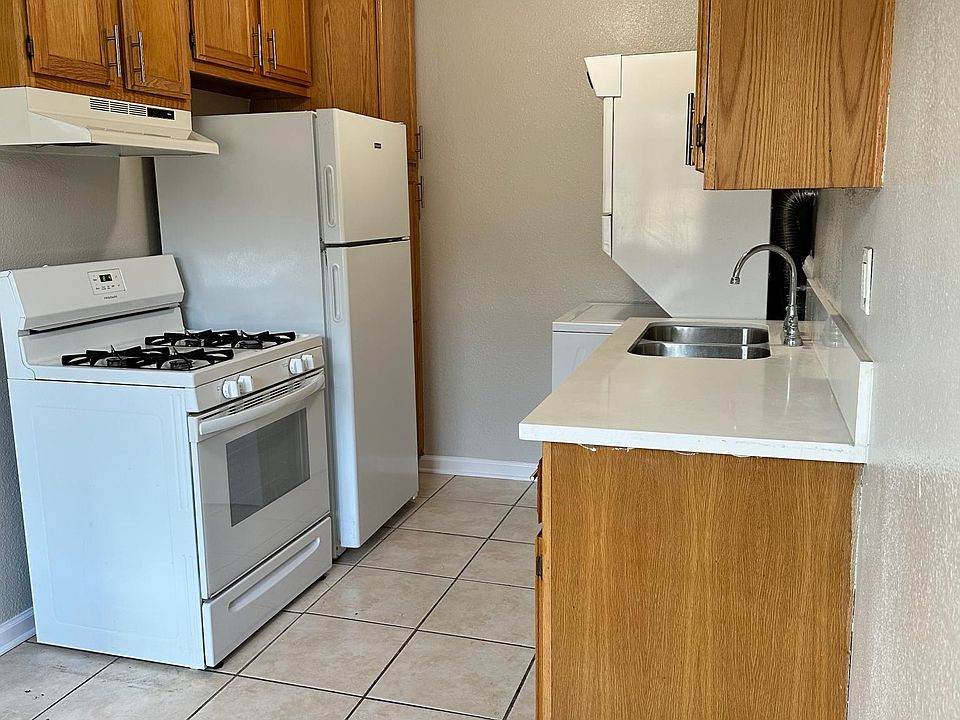 1st image of 9430 Park St #9436-1/2
