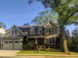 6306 30th St N, Arlington, VA 22207