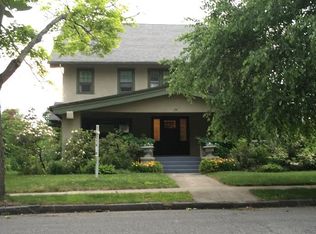 24 Oxford St, Springfield, MA 01108