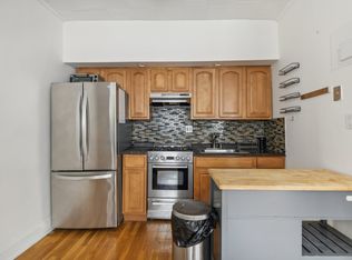 176 Meserole St APT 3R, Brooklyn, NY 11206