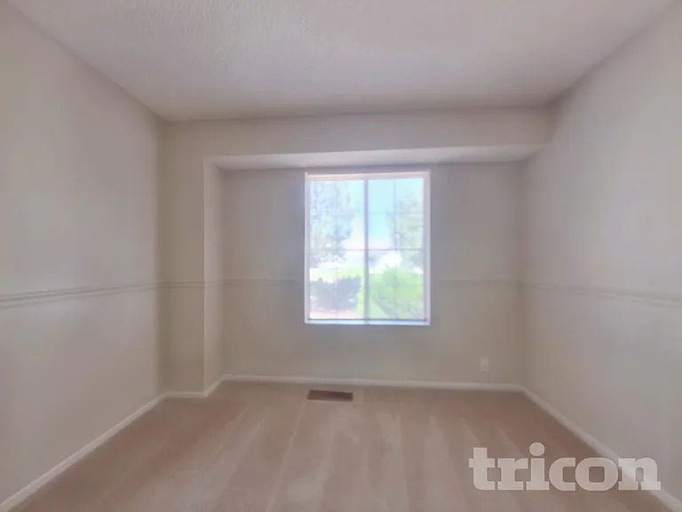 8840 Sopwith Blvd — Photo 11