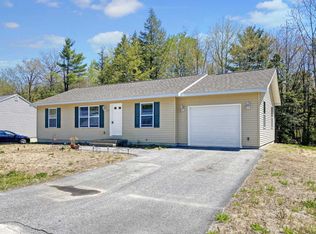 32 Fox Hollow Dr, Auburn, ME 04210