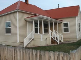 1102 Walnut St, Baker City, OR 97814