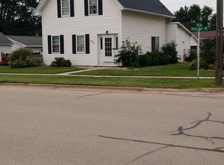 401 1st Ave W, Farley, IA 52046