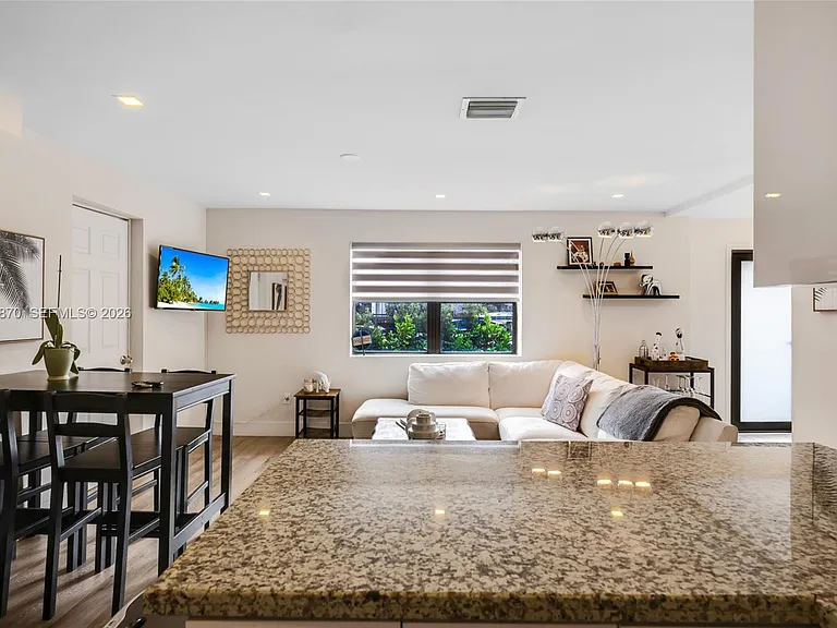 5612 NW 11th Ave — Photo 15