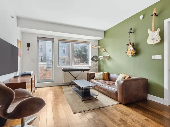 100 Maspeth Ave APT 2J, Brooklyn, NY 11211