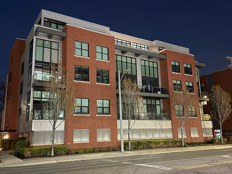 100 N Center St #402 — Photo 16